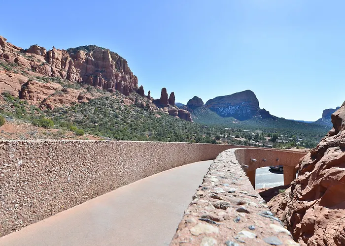 Hotel Arroyo Pinion Hotel, An Ascend Collection 4*