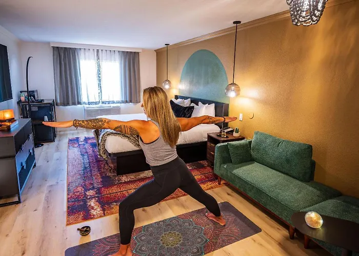 Hotel Arroyo Pinion Hotel, An Ascend Collection 4*