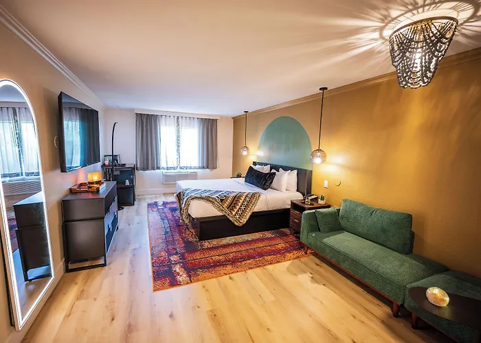 Hotel Arroyo Pinion Hotel, An Ascend Collection