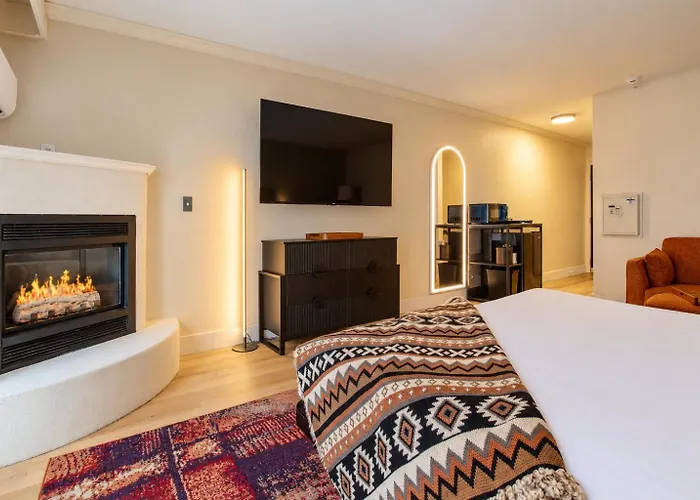 Hotel Arroyo Pinion Hotel, An Ascend Collection 4*